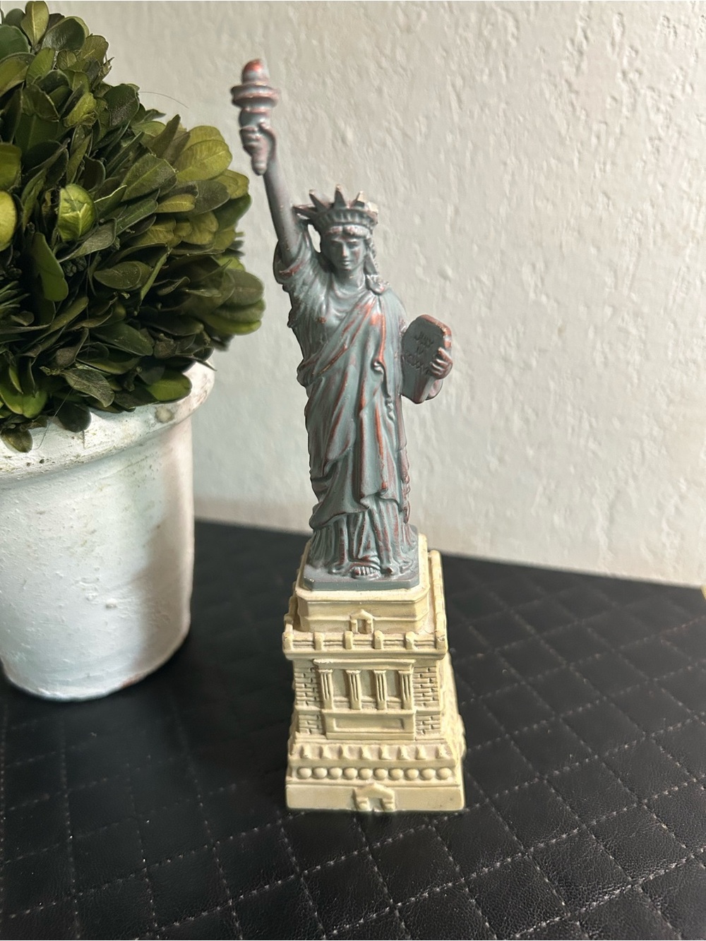 Official Statue of Liberty Museum Store Souvenir Figurine Replica - Faux Verdigr